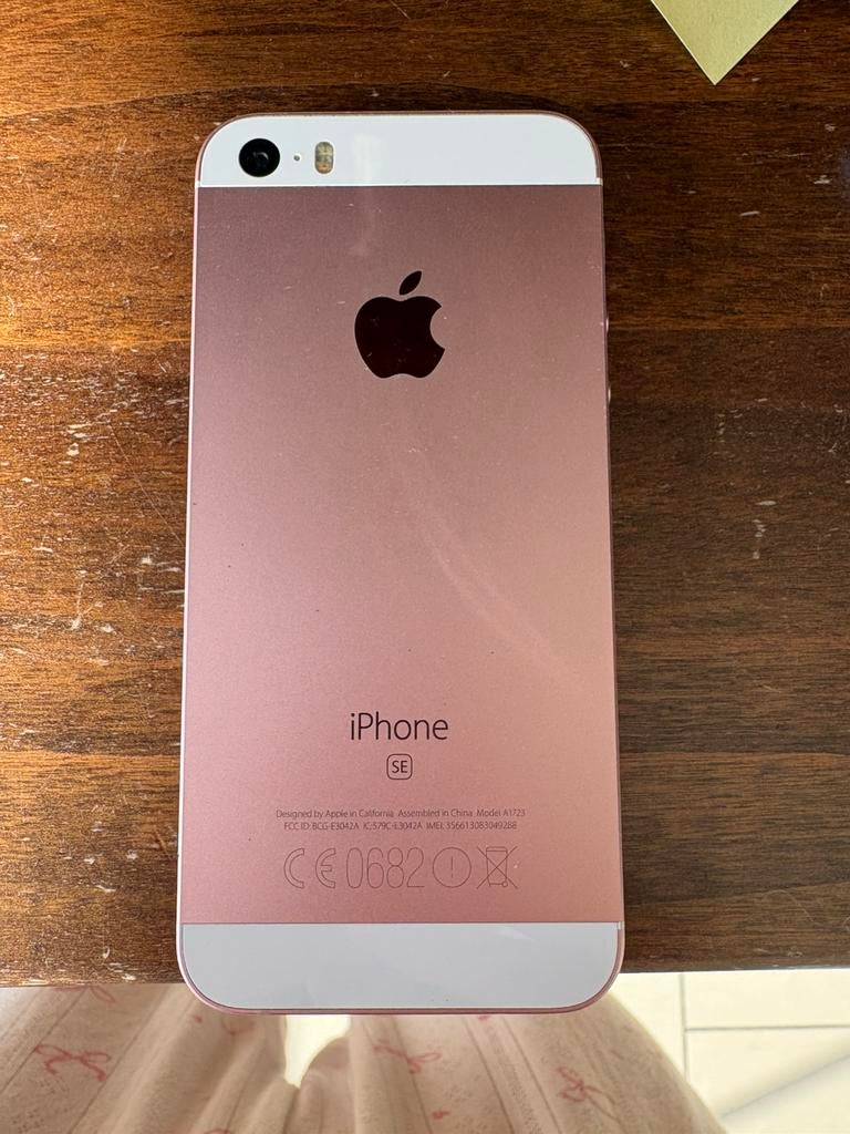 Apple iphone SE (roze), Ophalen of Verzenden, Zo goed als nieuw, Roze