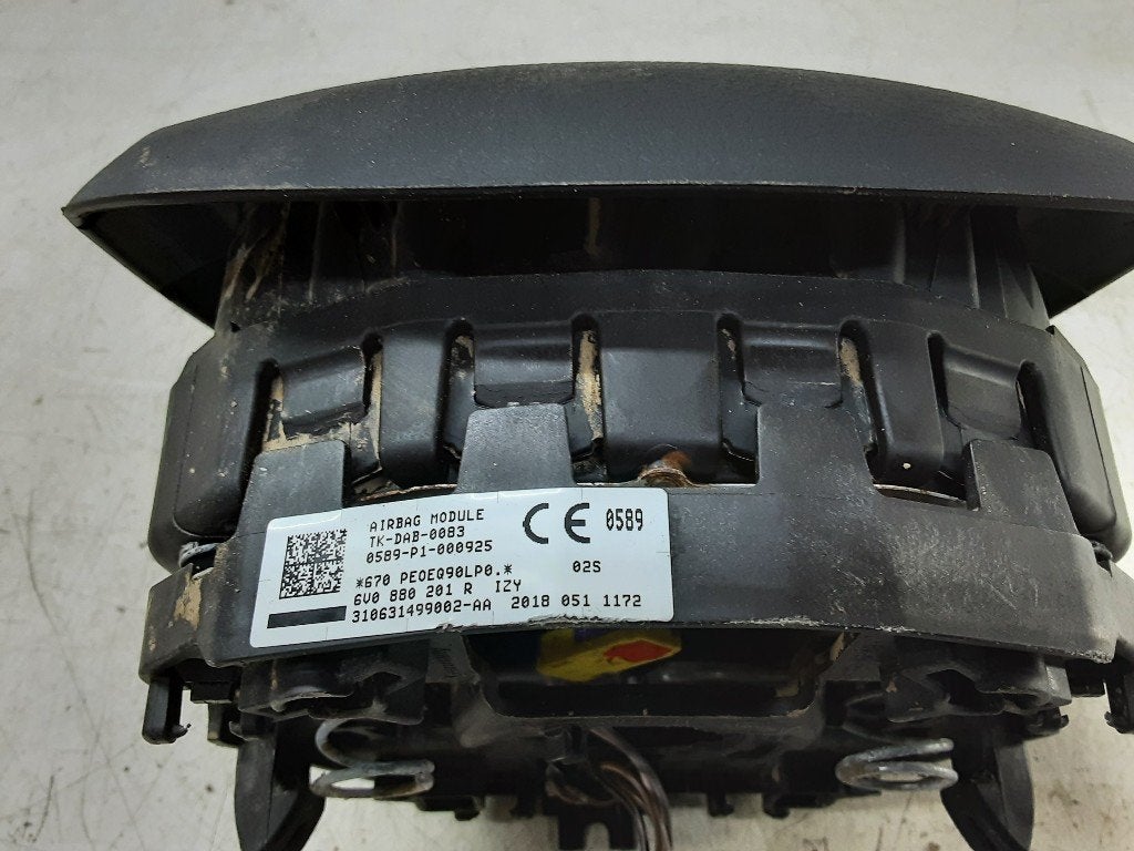 AIRBAG VOLANT Skoda Fabia III Combi (NJ5) (6V0880201R), Utilisé, Skoda