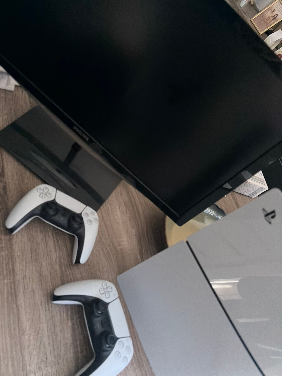 PLAYSTATION 5 + 2 CONTROLLERS + PHILIPS MONITOR, Ophalen, Zo goed als nieuw, Playstation 5