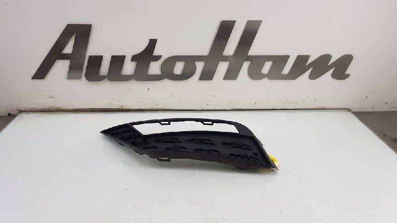 BUMPERROOSTER Seat Leon (5FB) (|5F0853665G|), Gebruikt, Seat