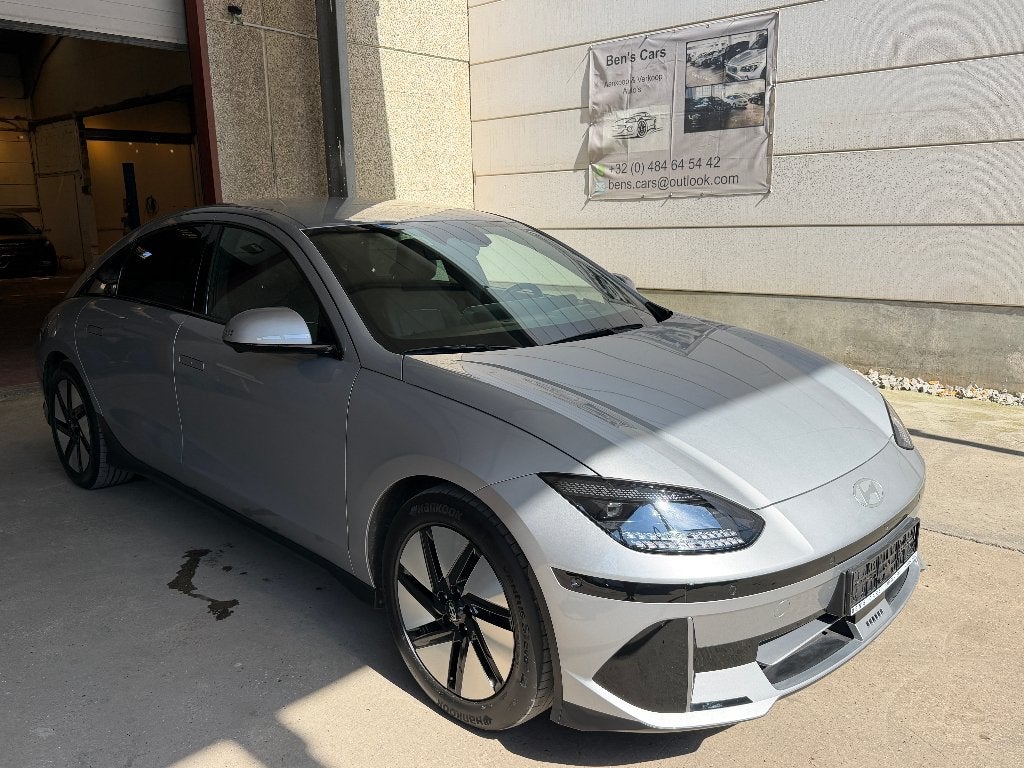 Hyundai IONIQ6 LIMITED Long Range 77,4 kWh 229 pk FUL OPTION, Auto's, Hyundai, Automaat, Achterwielaandrijving, Zwart, Leder