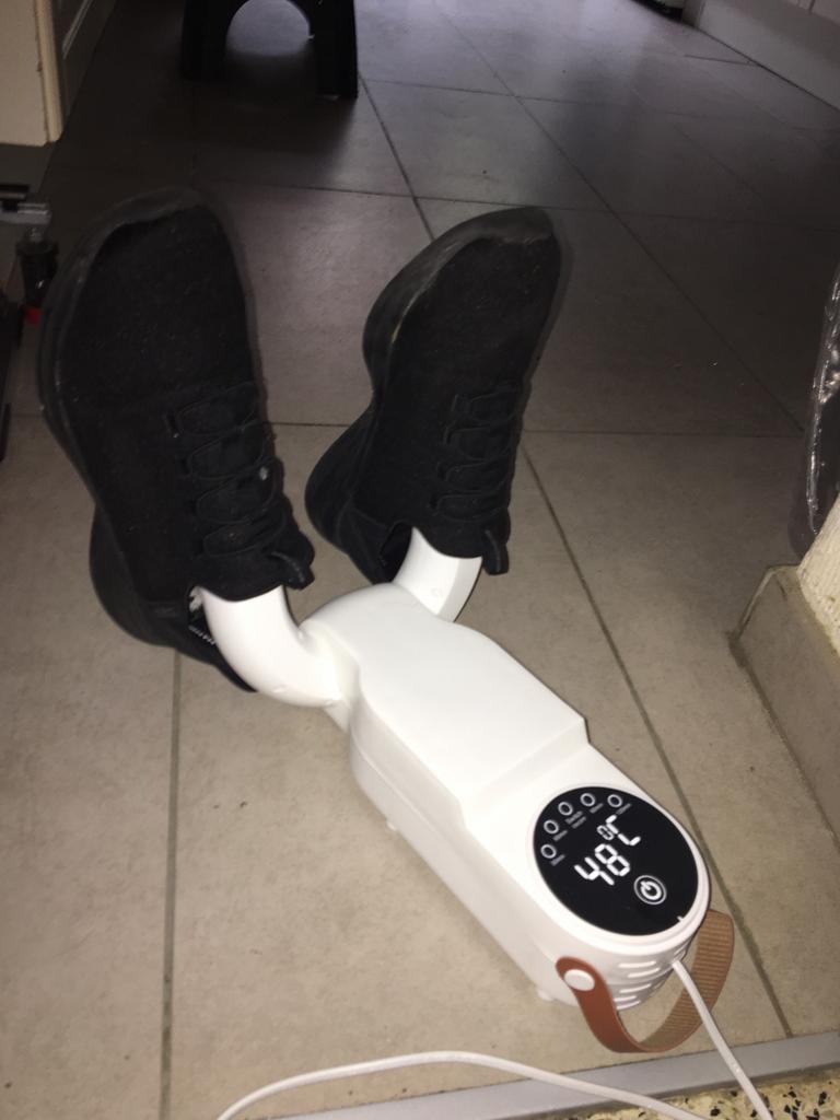 Sèche chaussure, Comme neuf