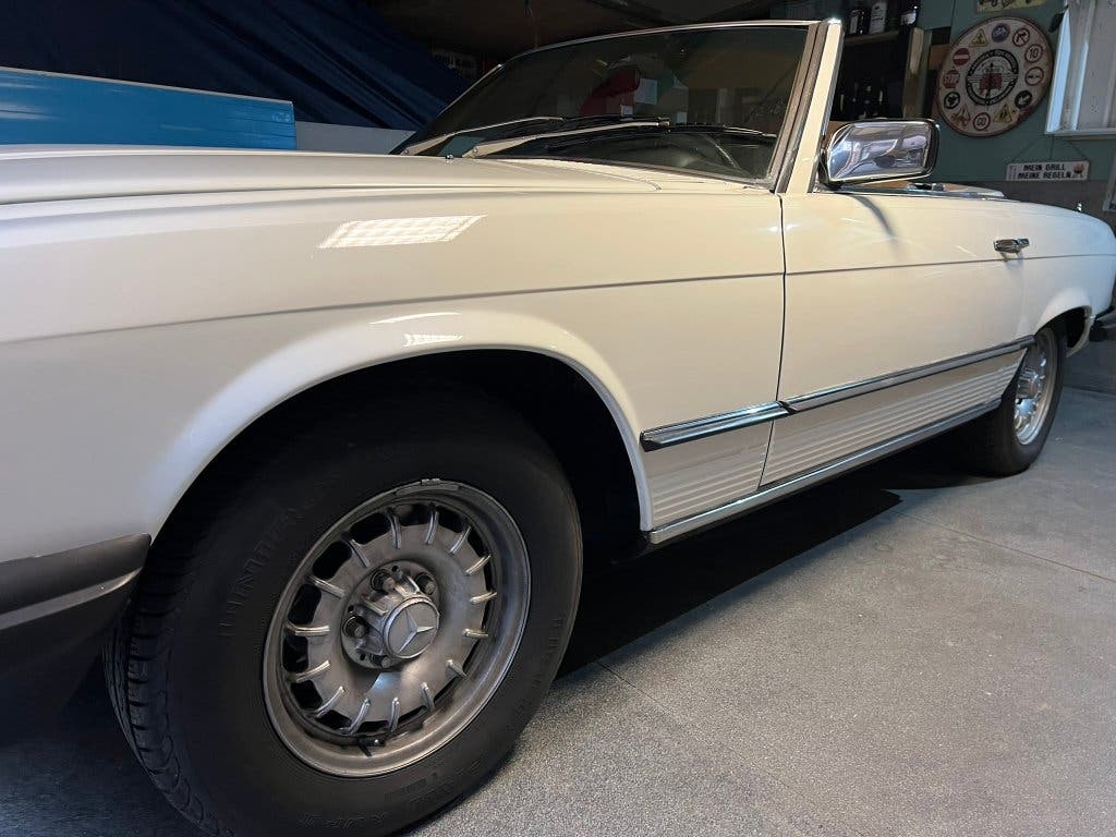 Mercedes 380 SL 1982, foto 2