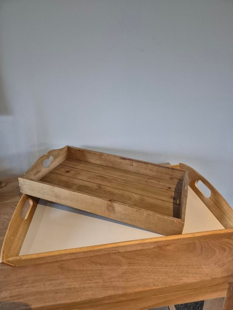 Set van 2 dienbladen, Ophalen