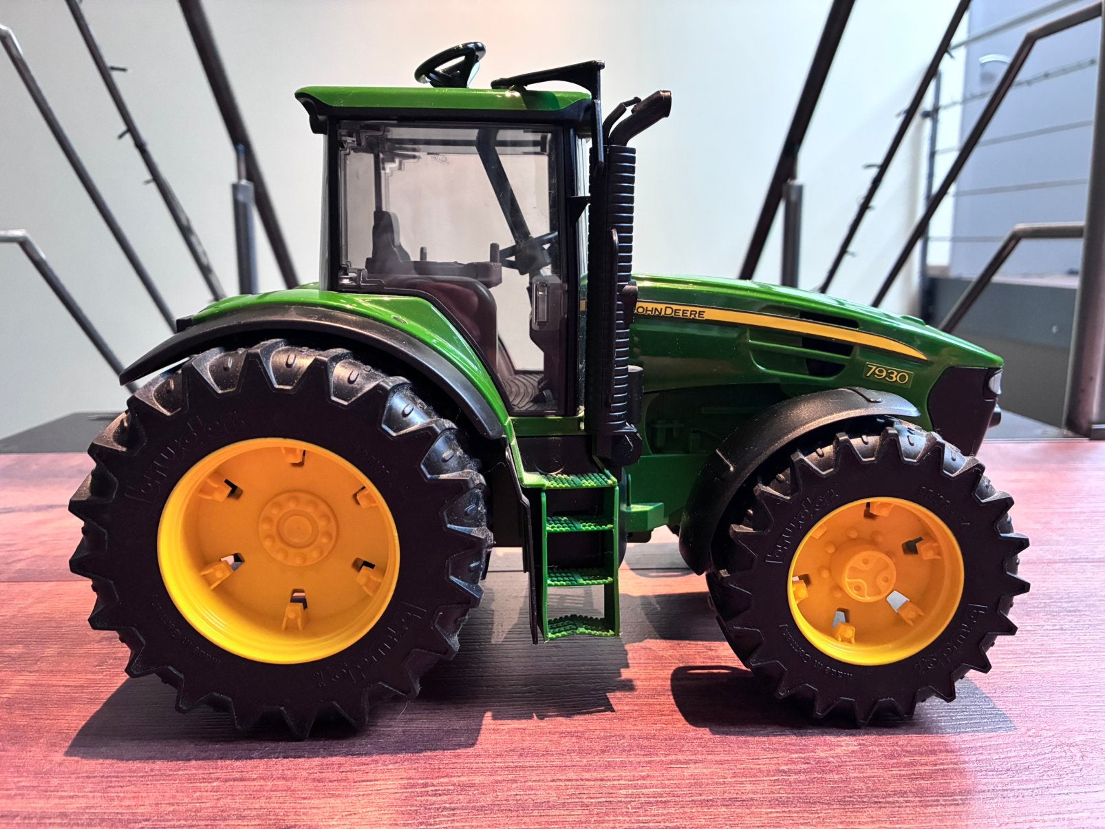 Tracteur Bruder John Deere 7930 - Échelle 1/16, Enlèvement, Comme neuf