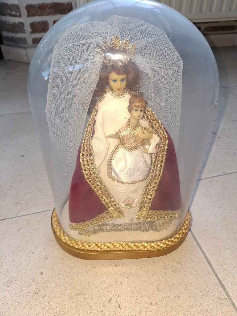 maria met kind onder plastieken stolp, Kunststof, Ophalen, Zo goed als nieuw