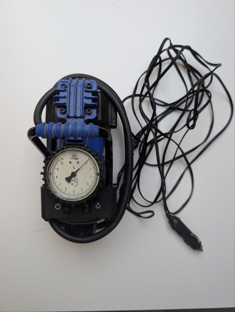 Mini compresseur 12V, Ophalen of Verzenden