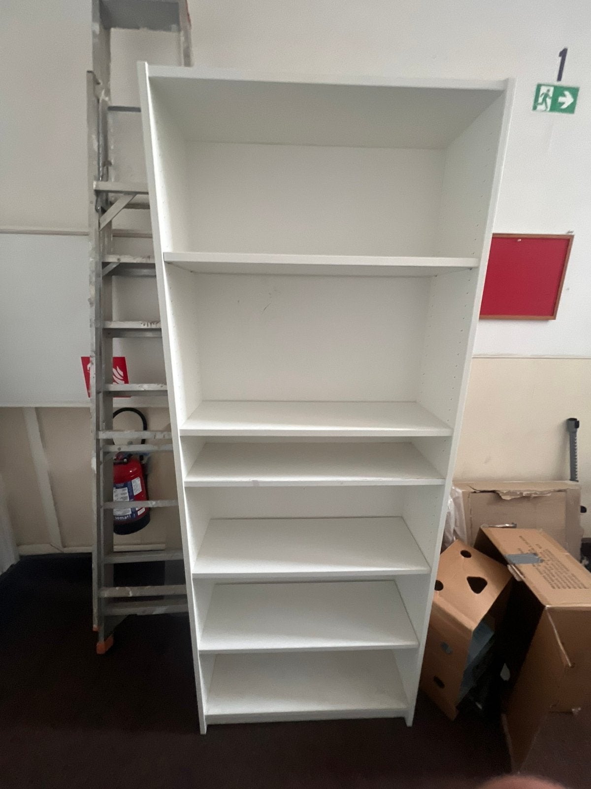 Witte BILLY boekenkast, Ophalen, Zo goed als nieuw
