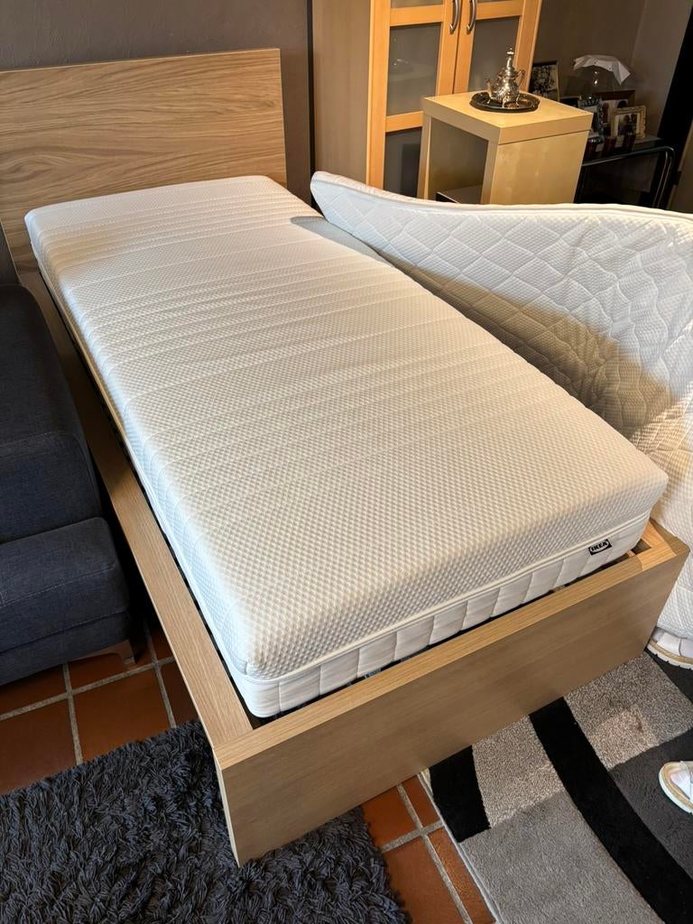 Matras 90 x 200 anneland stevig, Huis en Inrichting, Slaapkamer | Matrassen en Bedbodems, Ophalen, Zo goed als nieuw, Matras