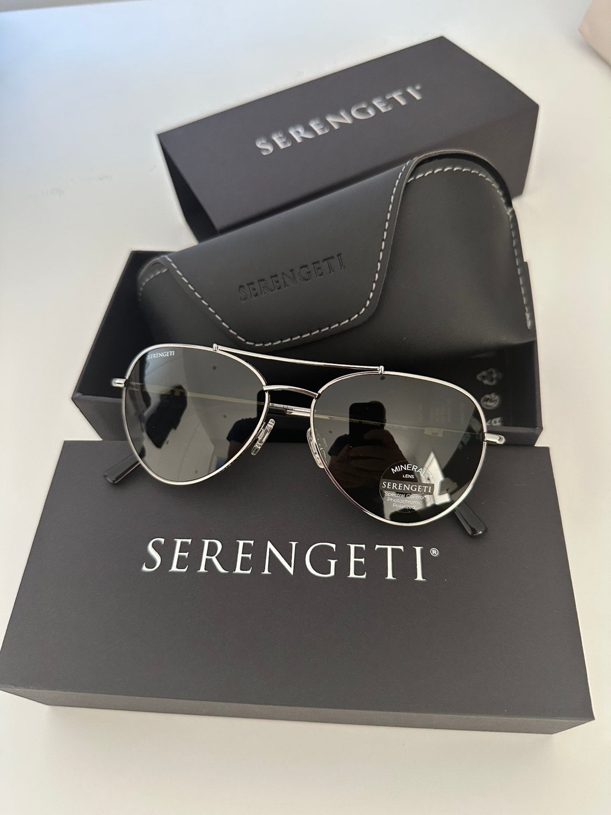 SERENGETI ZONNEBRIL NIEUW ORIGINEEL, Enlèvement ou Envoi, Neuf, Lunettes de soleil