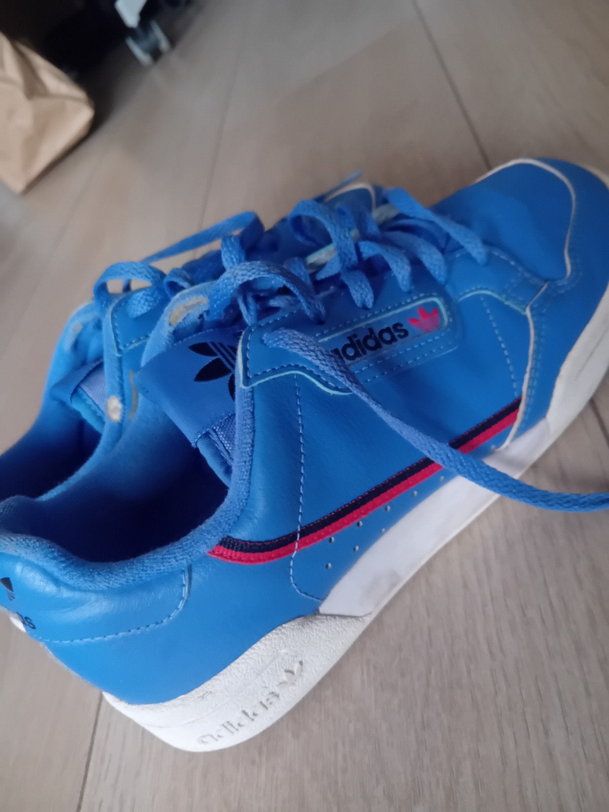 adidas schoenen, Ophalen, Adidas