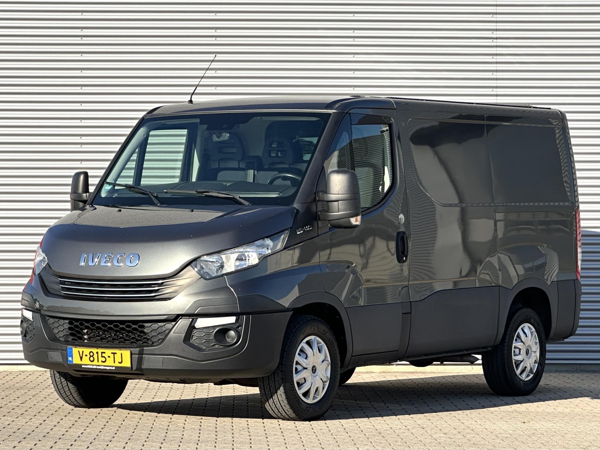 Iveco Daily 35S14V 2.3 L1H1 3500kg trekgewicht automaat MARG, Argent ou Gris, Achat, Euro 6, Entreprise
