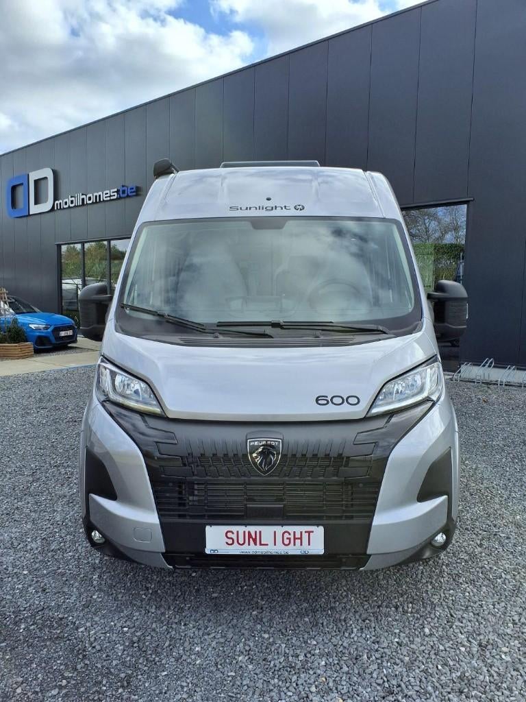 🚐✨ Sunlight Cliff 600 DD Editie  - € 59000  🔥, Caravans en Kamperen, Mobilhomes, Bedrijf, tot en met 3, Buscamper of Camperbus