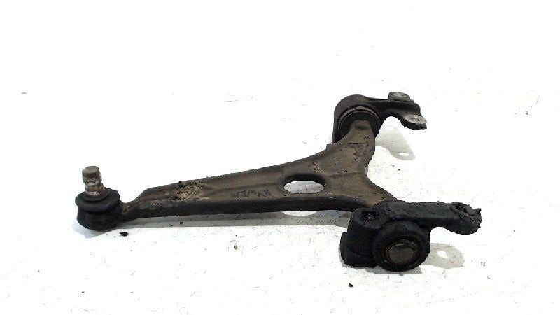 Draagarm rechts voor Peugeot Expert, Onderdelen@venauto.nl, Van der Ven Autorecycling B.V., Ettenseweg 76, 4706 PB Roosendaal, The Netherlands
