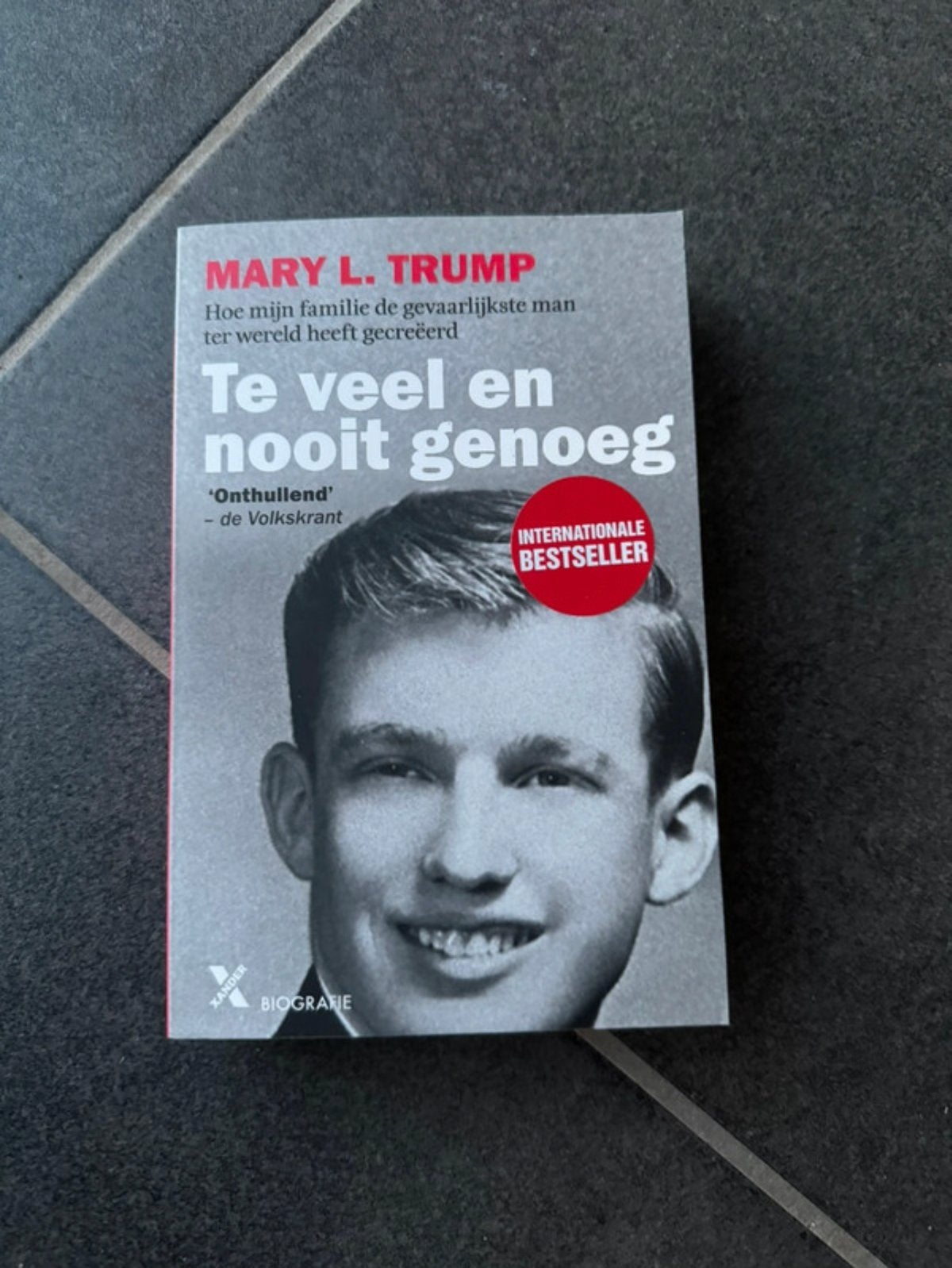 Livre Maryl L. Trump « Trop et jamais assez », Livres, Biographies, Enlèvement ou Envoi, Comme neuf