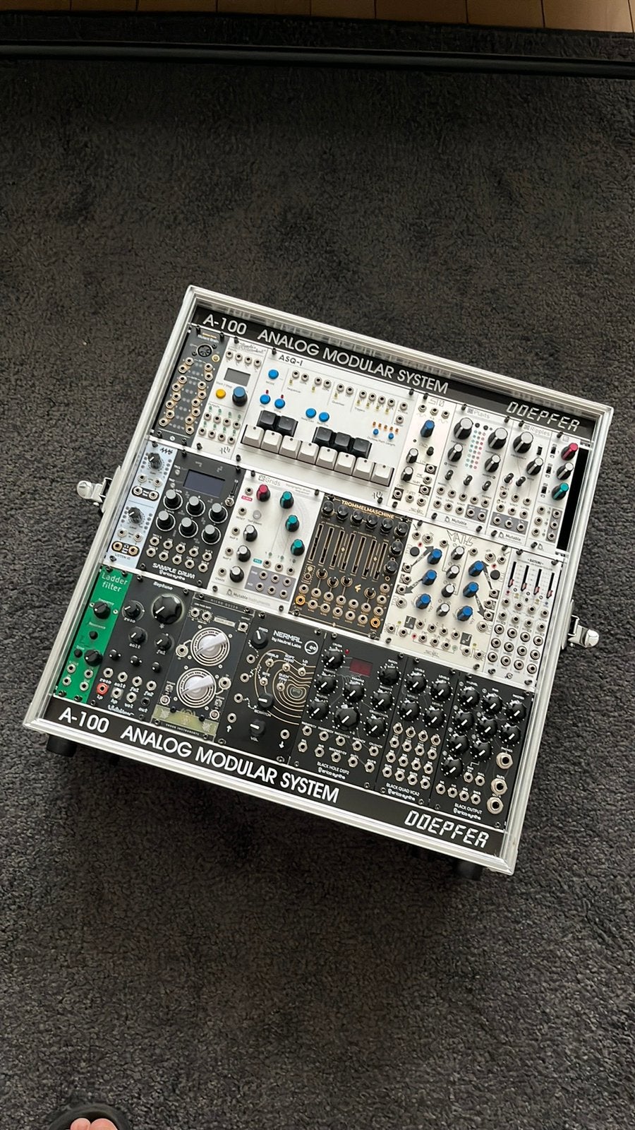 Boitier Eurorack Doepfer A-100P9, Musique & Instruments, Modules de son, Enlèvement, Comme neuf