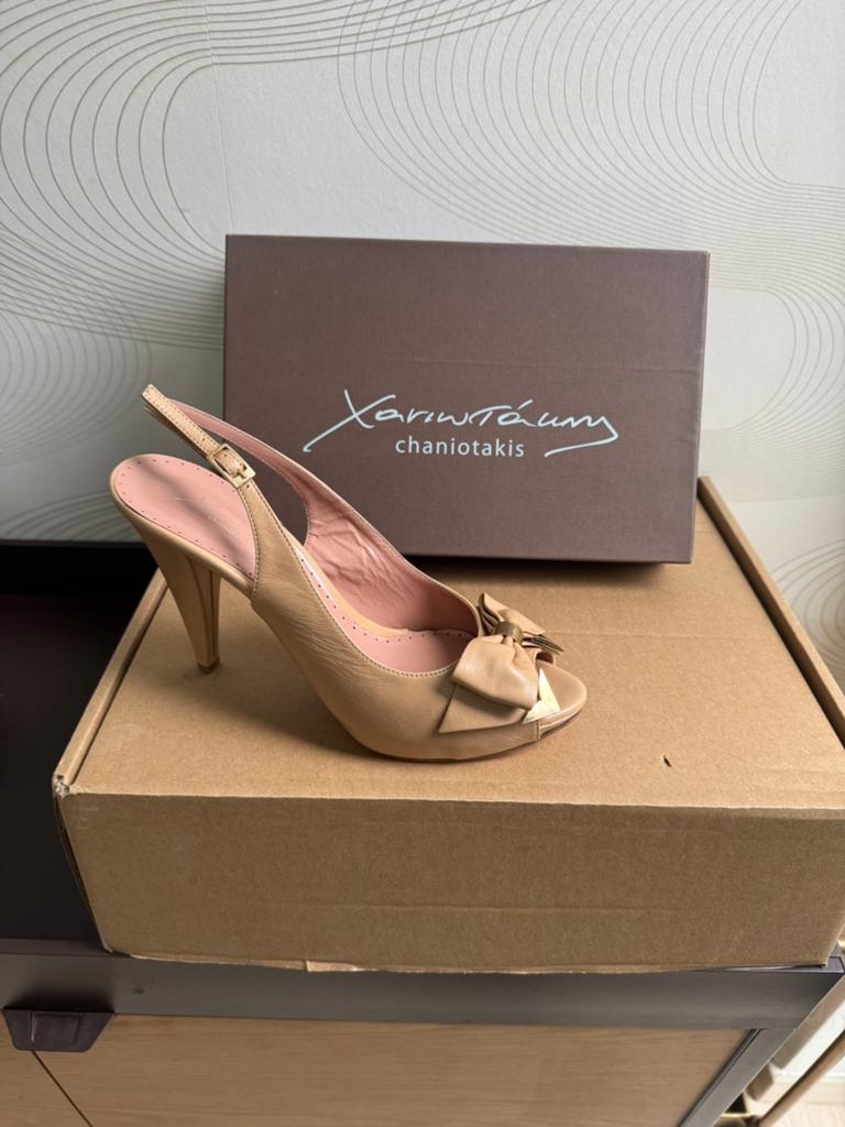 Chaniotakis Nude Leren Slingbacks met Strik (Peep-Toe) n, Kleding | Dames, Schoenen, Beige, Nieuw, Ophalen of Verzenden, Schoenen met hoge hakken