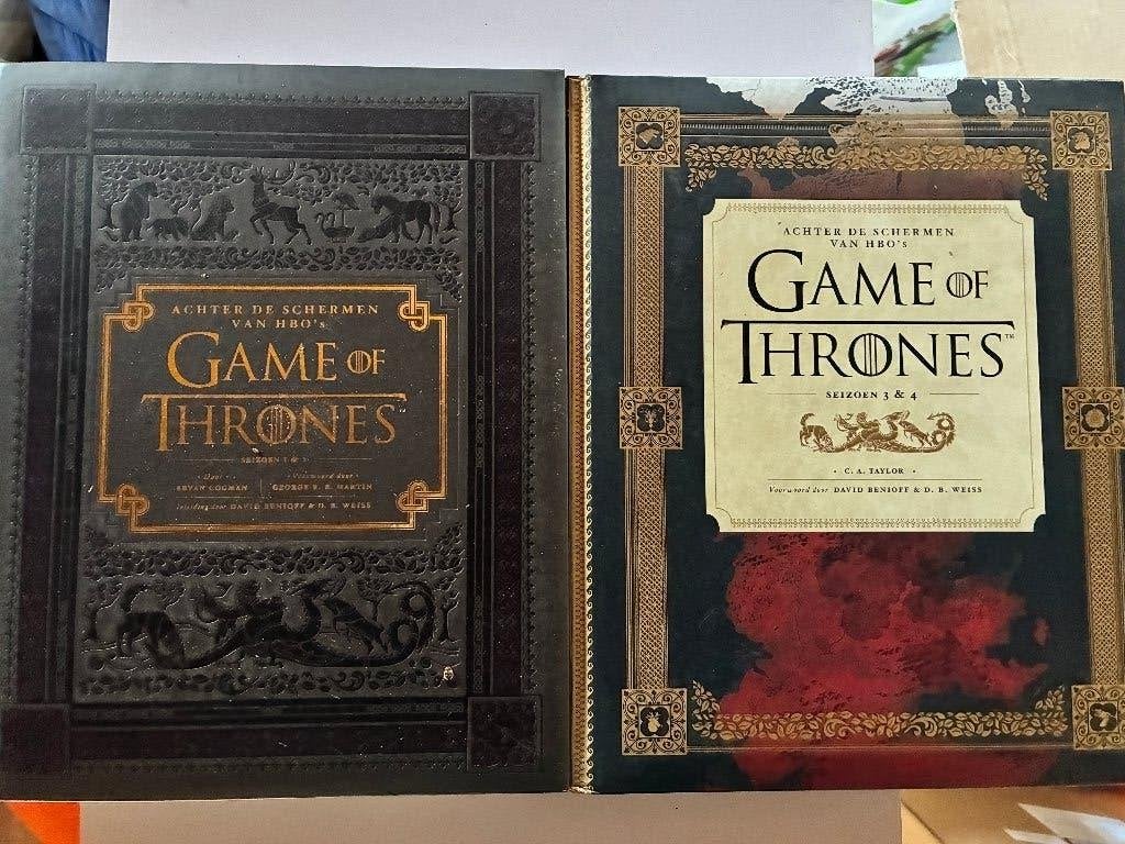 Game of Thrones boeken: "Achter de schermen" (Seizoen 1-4), Collections, Cinéma & Télévision, Enlèvement ou Envoi