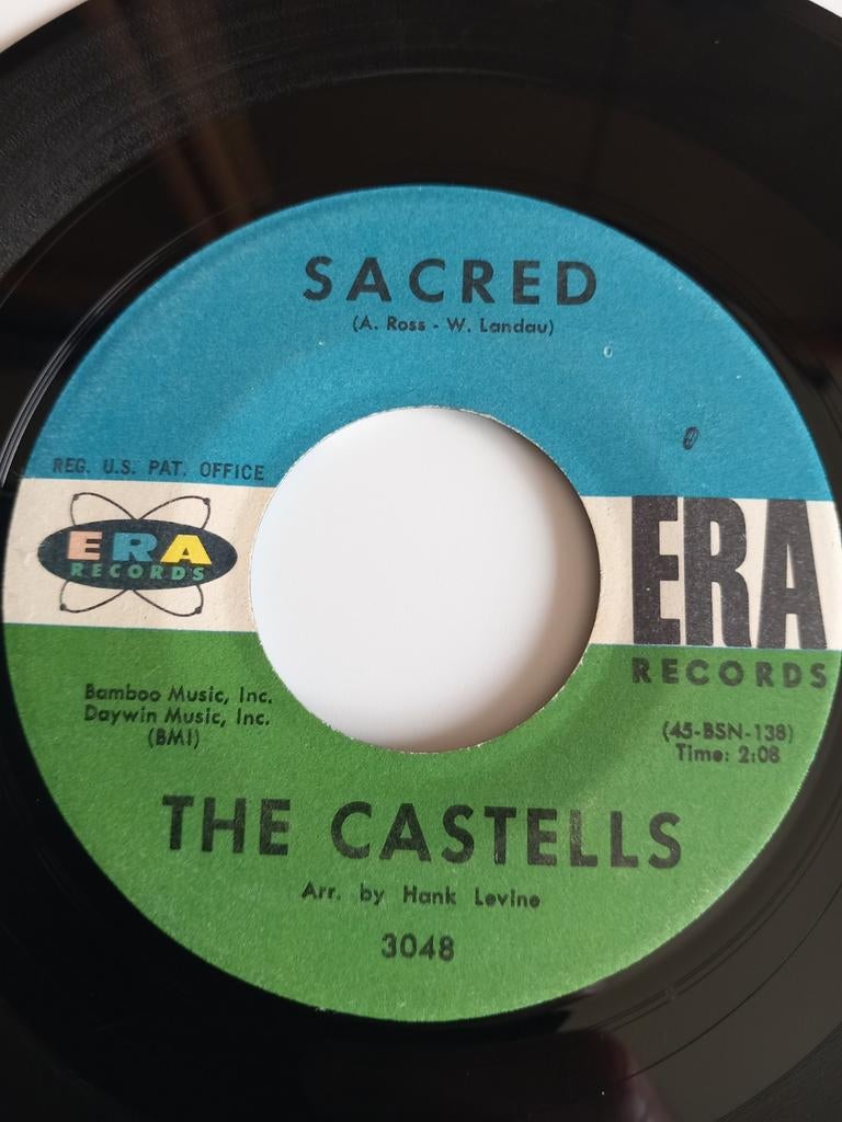 THE CASTELLS. SACRED. OLDIES 60s USA 45T