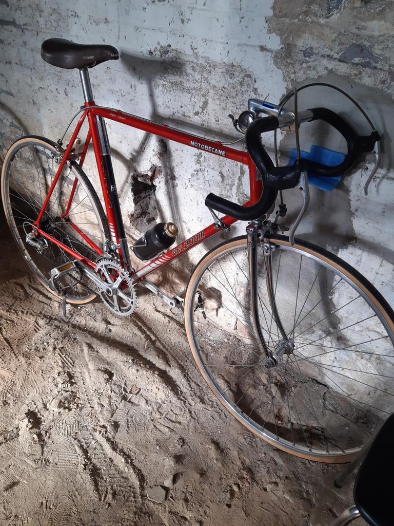 Vélo de course Motobecane super sprint., Fietsen en Brommers, Fietsen | Racefietsen, Ophalen, Staal