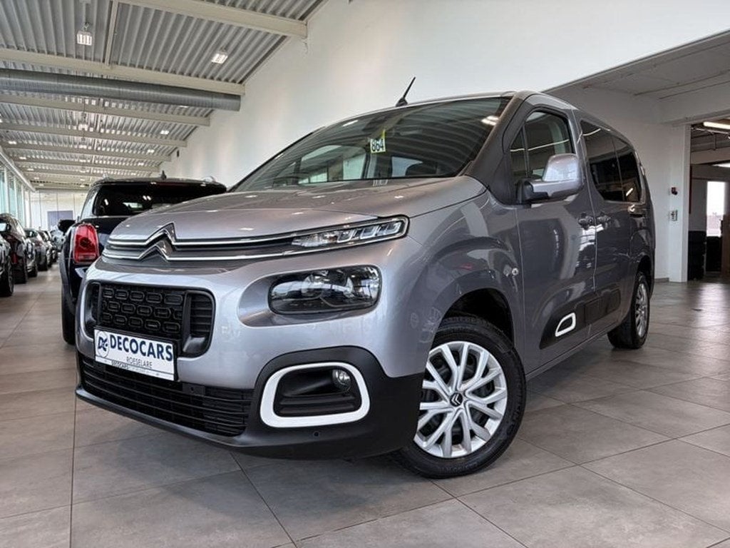Citroen Berlingo Automaat / Lengte 2 / Trekhaak / Camera /, Automaat, Monovolume, Berlingo, 5 zetels