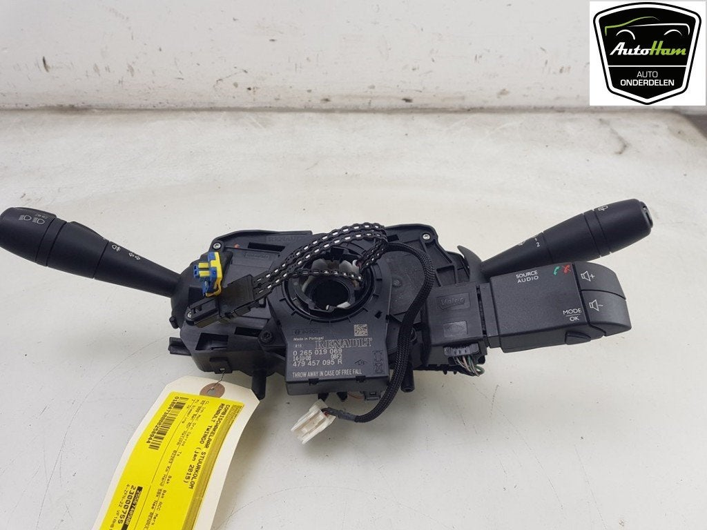 COMBISCHAKELAAR STUUR Renault Twingo III (AH) (01-2014/-), Gebruikt, Renault