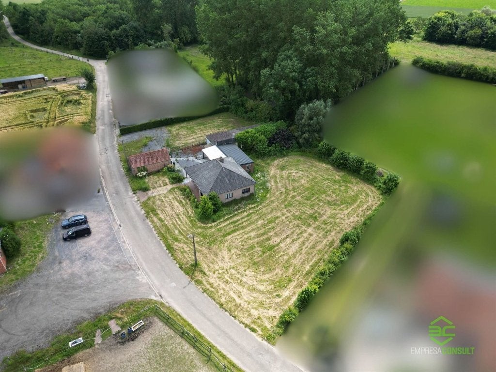 Vrijstaande woning met bijgebouwen op ca. 3.000 m² – Linter, Vrijstaande woning, Orsmaal, 155 m², 1500 m² of meer