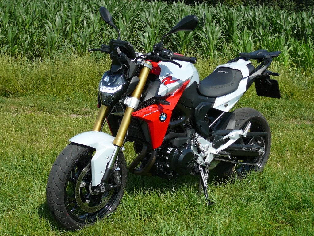 BMW F 900 R QUICKSHIFT **7.400 KM**, Motoren, Motoren | BMW, Occasion, Bedrijf, Meer dan 35 kW, Handvatverwarming