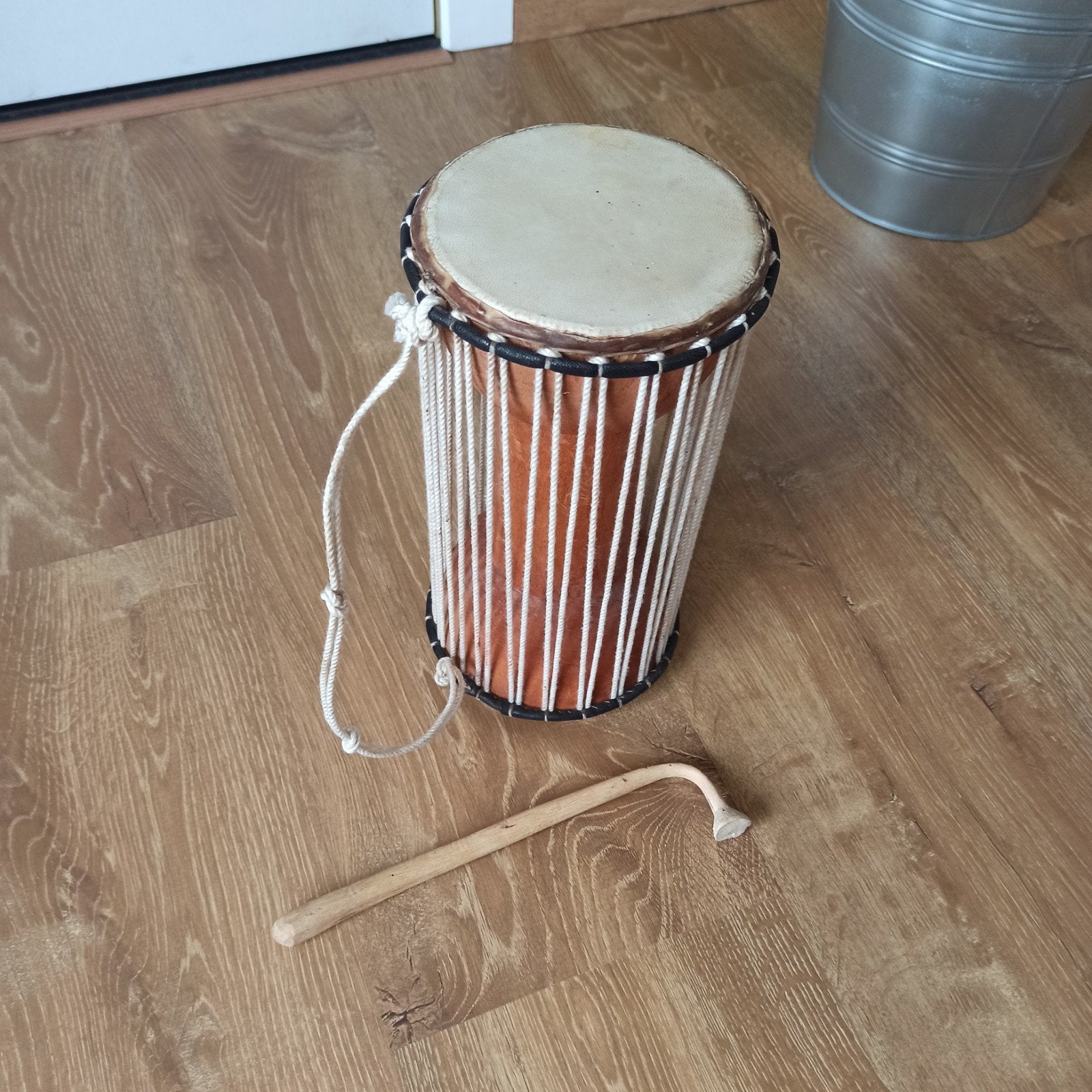 Talking Drum (27 cm), Musique & Instruments, Enlèvement ou Envoi, Utilisé, Percussion mélodique