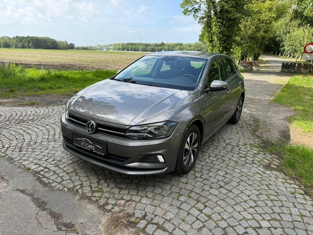 VW POLO 2017 DSG / CARPLAY / CRUISE SONTROL / GARANTIE, Auto's, Stof, Bedrijf, 5 zetels, 5 deurs