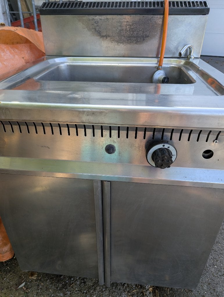 Grote gas pastakoker, Ophalen, Gebruikt