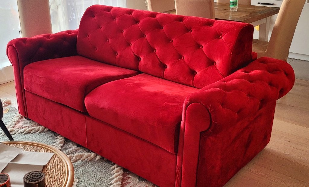 Chesterfield bank gemaakt in Italië, rood fluweel, Ophalen, 75 tot 100 cm, Rechte bank, Stof