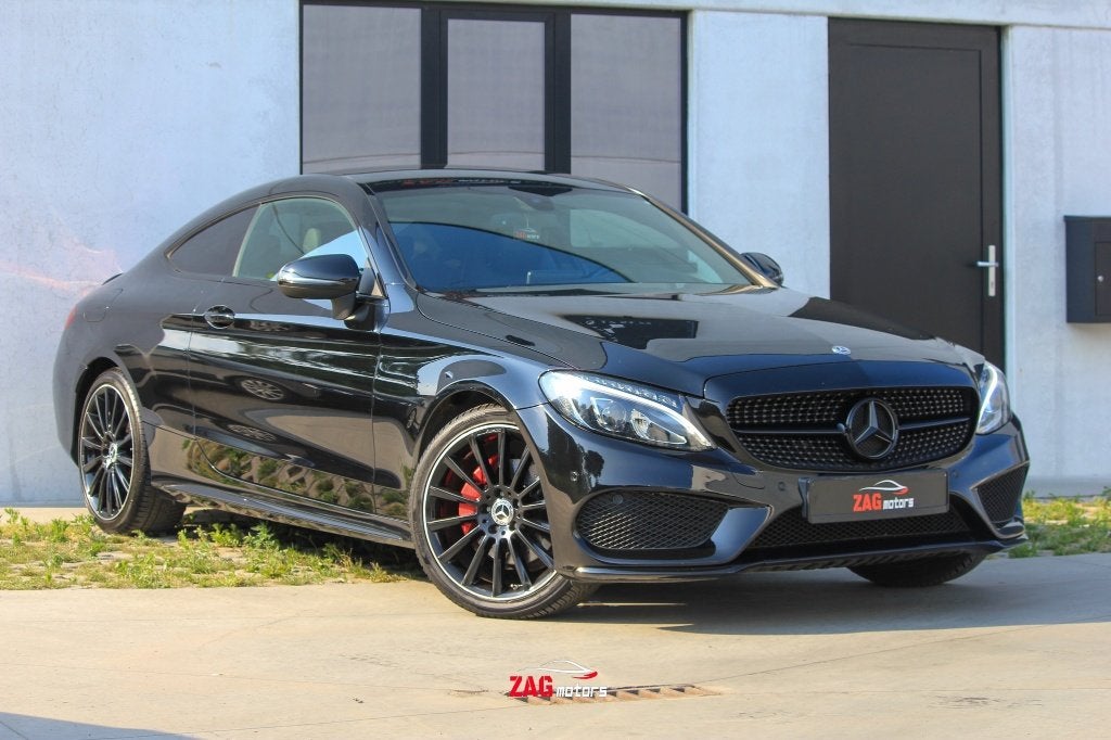 Mercedes C180 Coupé AMG Night | LED | Camera | Automaat, Auto's, Mercedes-Benz, 4 cilinders, 1600 cc, Zwart, 5 zetels