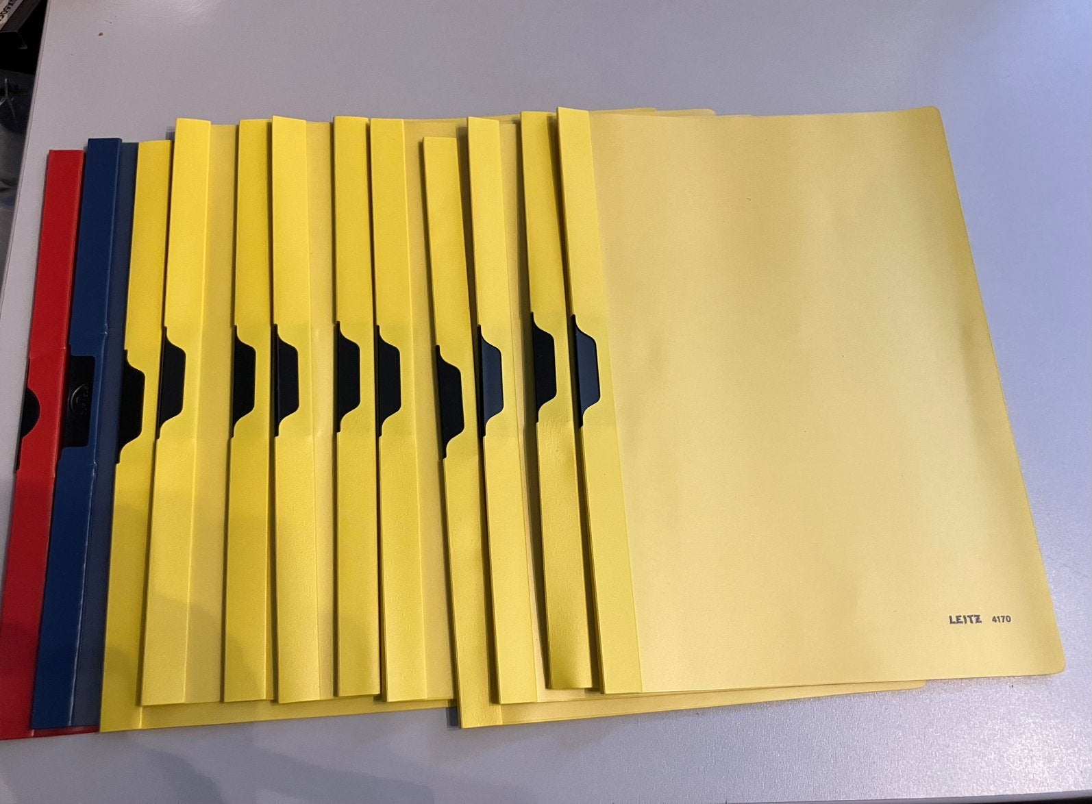 Lot de 12 chemises à clip A4  ColorClip, Enlèvement ou Envoi, Neuf