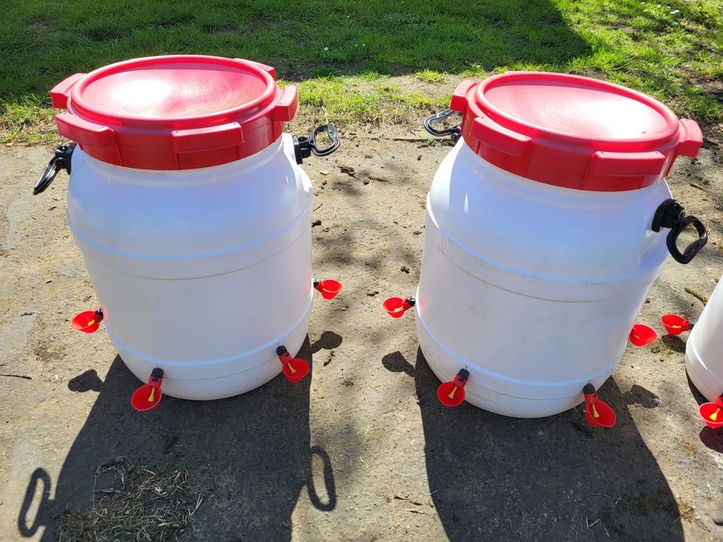 Drinkton voor kippen/kwartels/pluimvee, Dieren en Toebehoren, Ophalen, Pluimvee