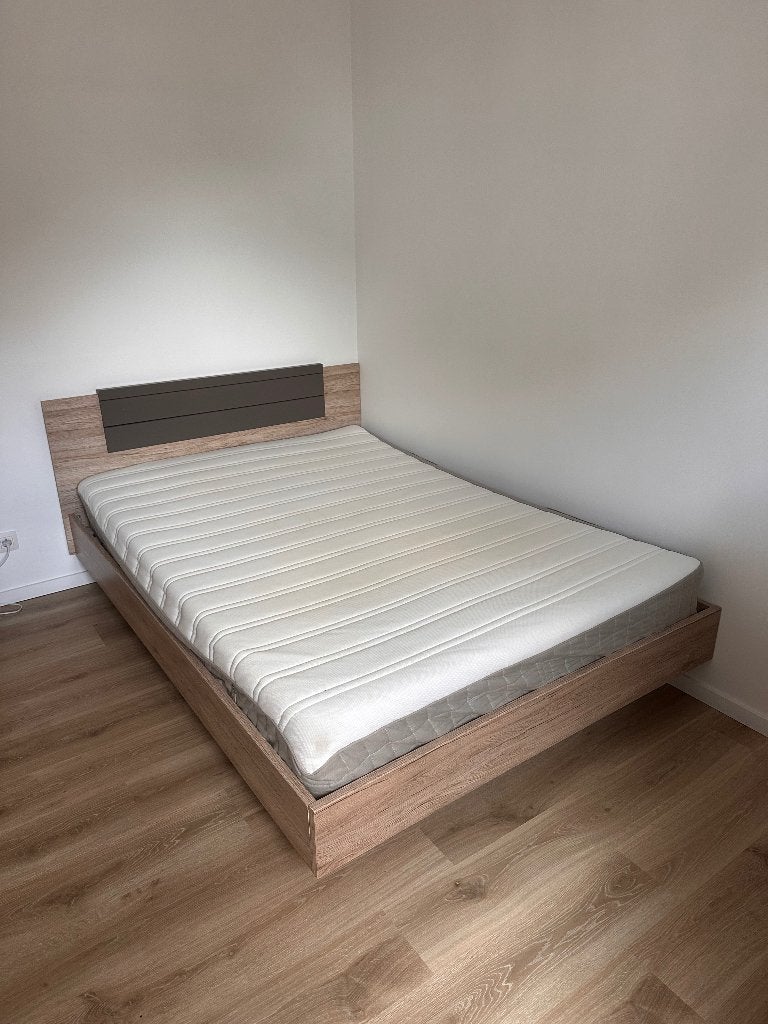 Bed 140x200 cm (inclusief matras en donsdeken), Queen size, 140 cm, Brun, Enlèvement