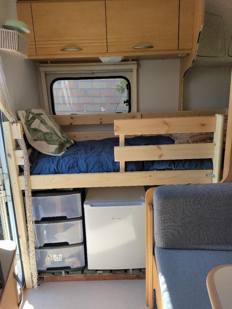 Lichtgewicht caravan caravelair, Caravans en Kamperen, Caravans, Wielklem, 2 aparte bedden, Particulier, 4 tot 5 meter