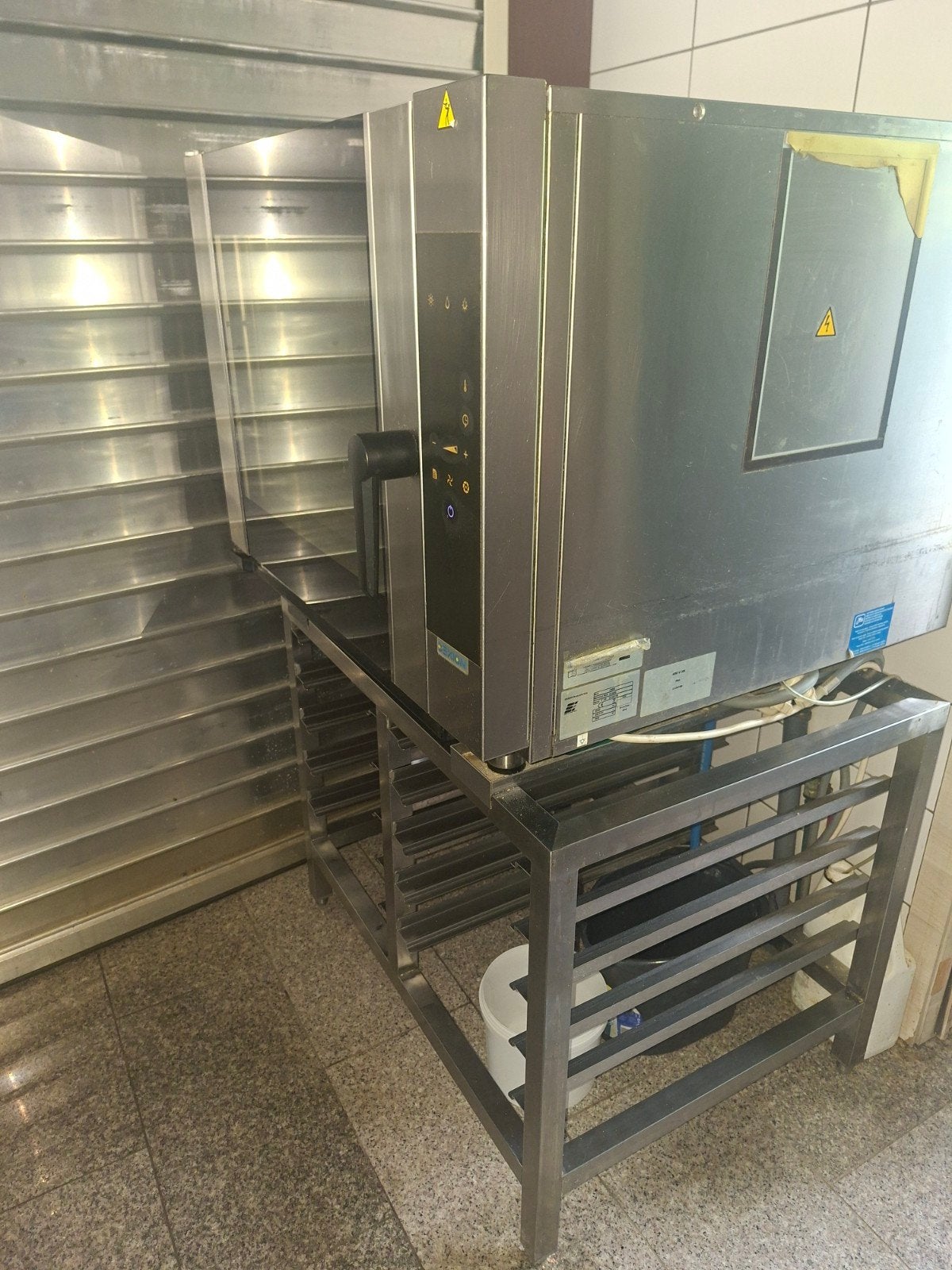 Four inox trifase + support, Enlèvement, Four