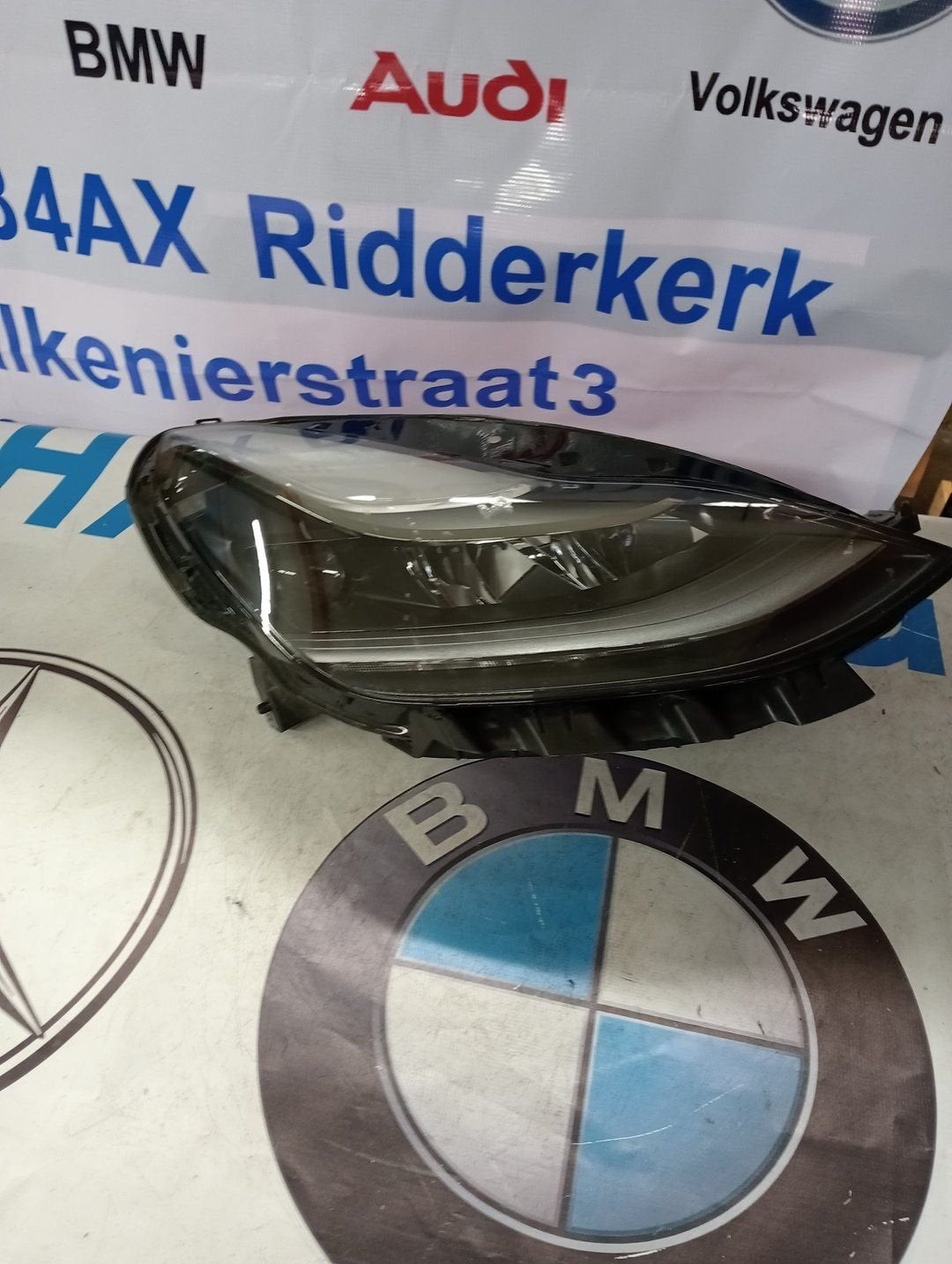 Koplamp Tesla Model 3Y Projector Matrix 151495300C Rechts, Gebruikt, -, Overige automerken, -