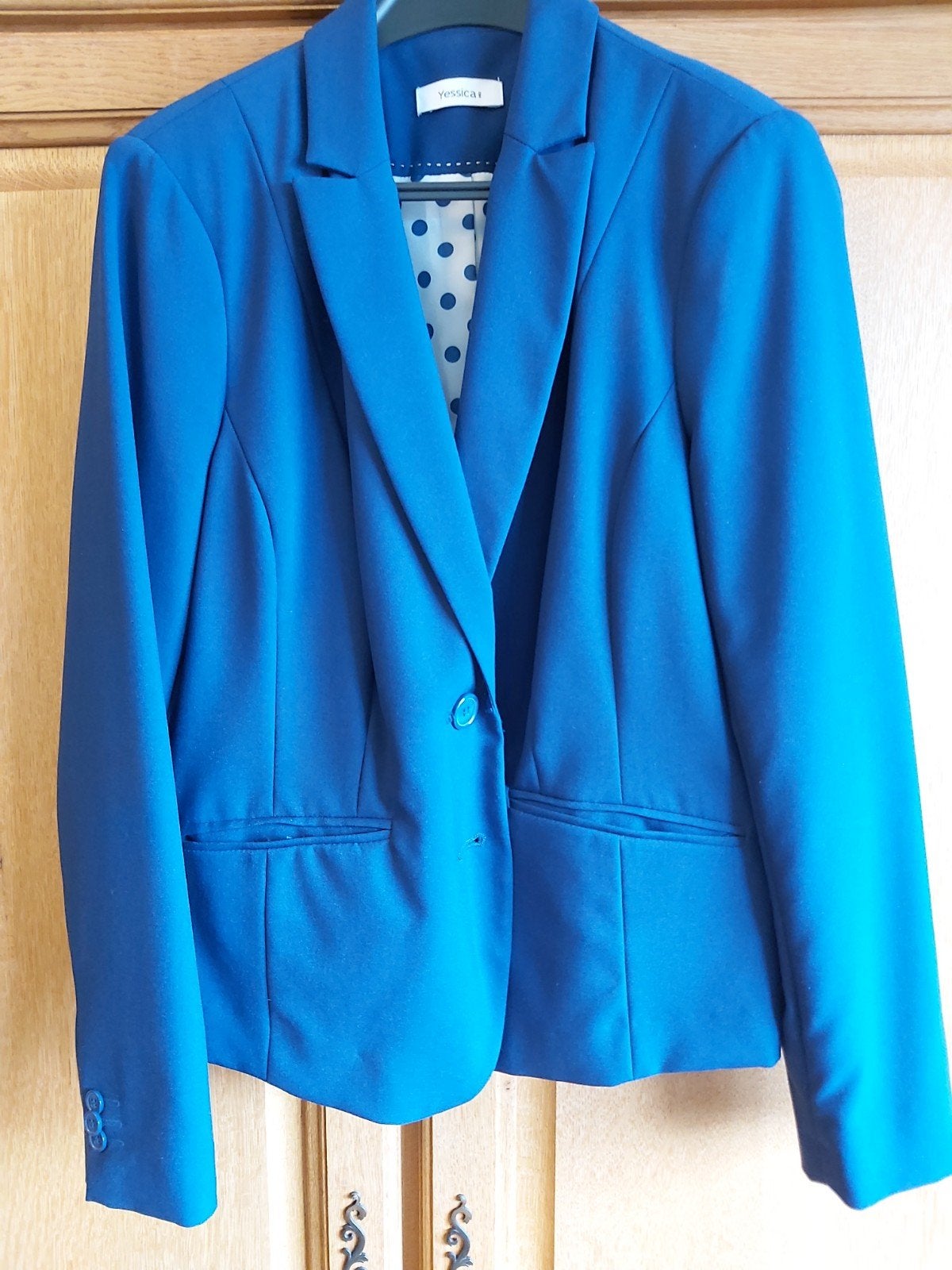 Blauwe korte damesjas, Ophalen, Blauw, Maat 42/44 (L), Zo goed als nieuw