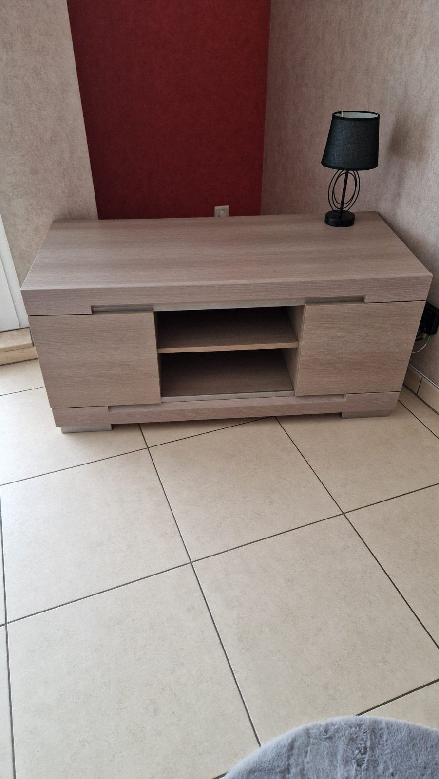 tv meubel lich bruin, 25 à 50 cm, Moins de 100 cm, Enlèvement, Utilisé
