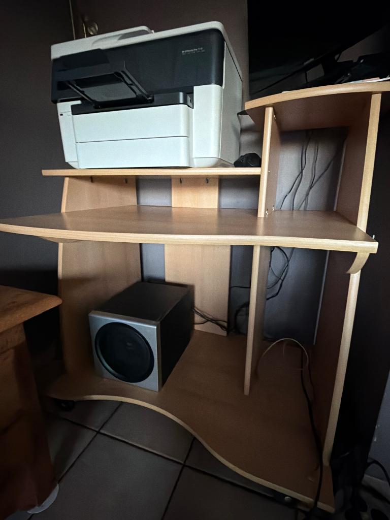Bureau, Huis en Inrichting, Ophalen, Gebruikt, 110 cm, Hout