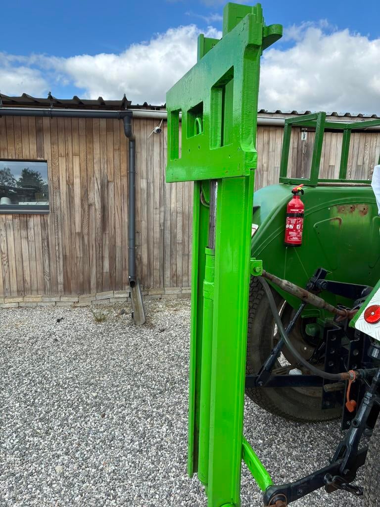 Kleine lift voor tractor.  Of mini tractor, Ophalen, Tot 2500