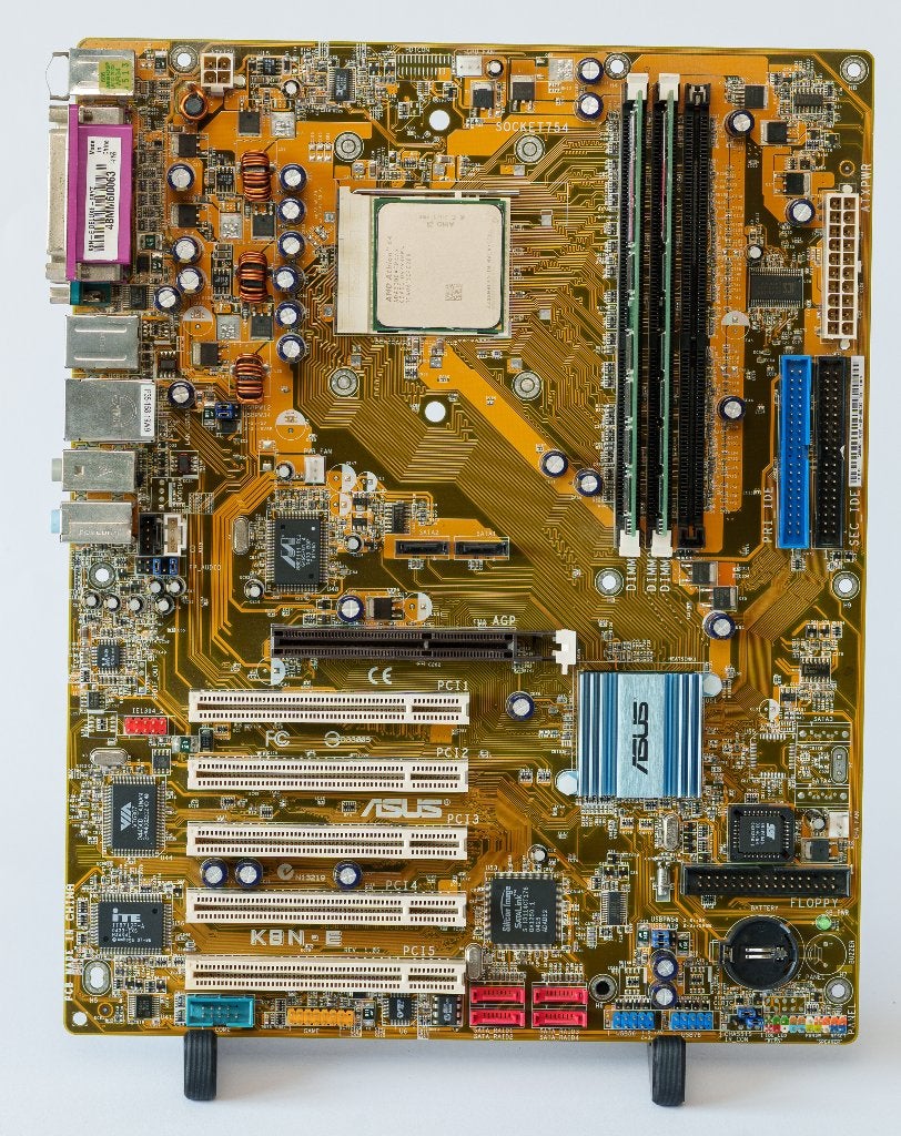 Asus K8N-E + Athlon 64 3000+ + DDR400 (2x 512MB), Informatique & Logiciels, Cartes mères, Enlèvement ou Envoi, Reconditionné