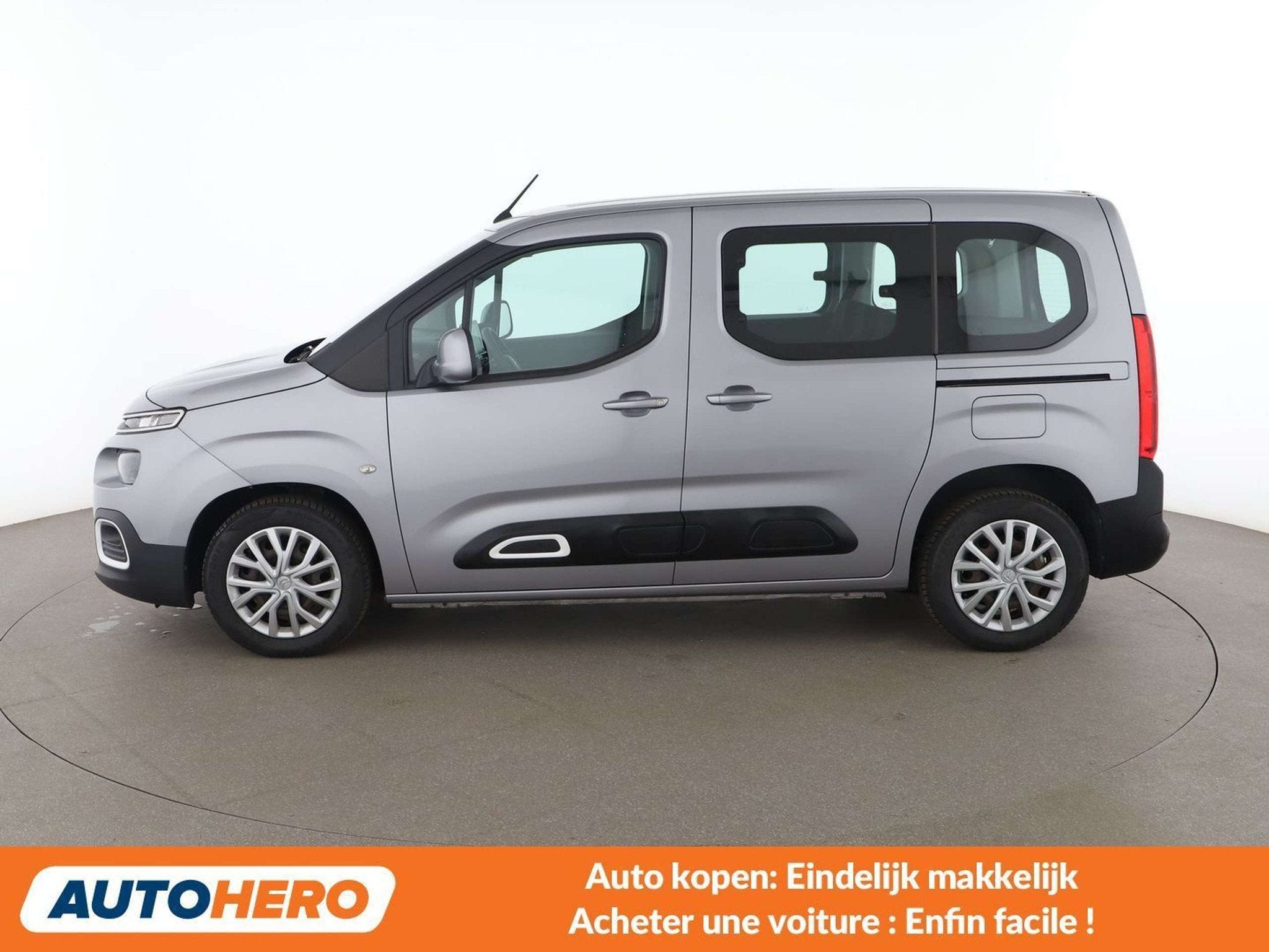 Citroën Berlingo 1.2 PureTech Live M (bj 2020), Voorwielaandrijving, Stof, Gebruikt, Euro 6