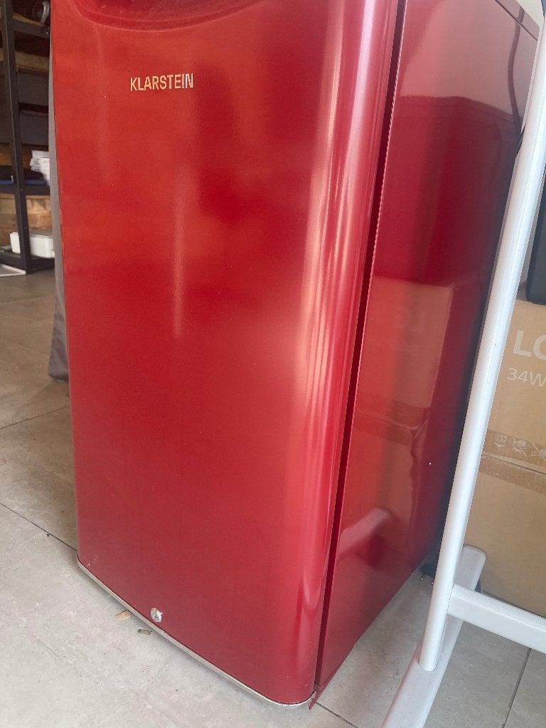 Réfrigérateur 90L - Rouge - Avec congélateur, Rouge, 25 à 50 cm, Moins de 100 cm, Comme neuf