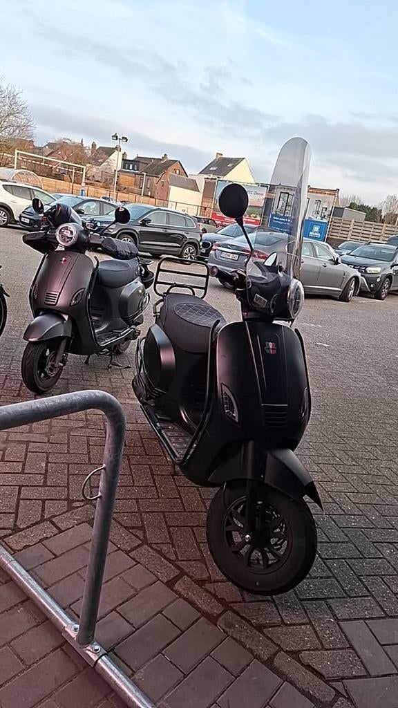 Toscana gts dynamite full option, Fietsen en Brommers, Zo goed als nieuw, Benzine, Ophalen, Overige merken