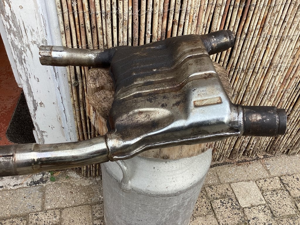 Uitlaat bmw r 80, Enlèvement, Utilisé