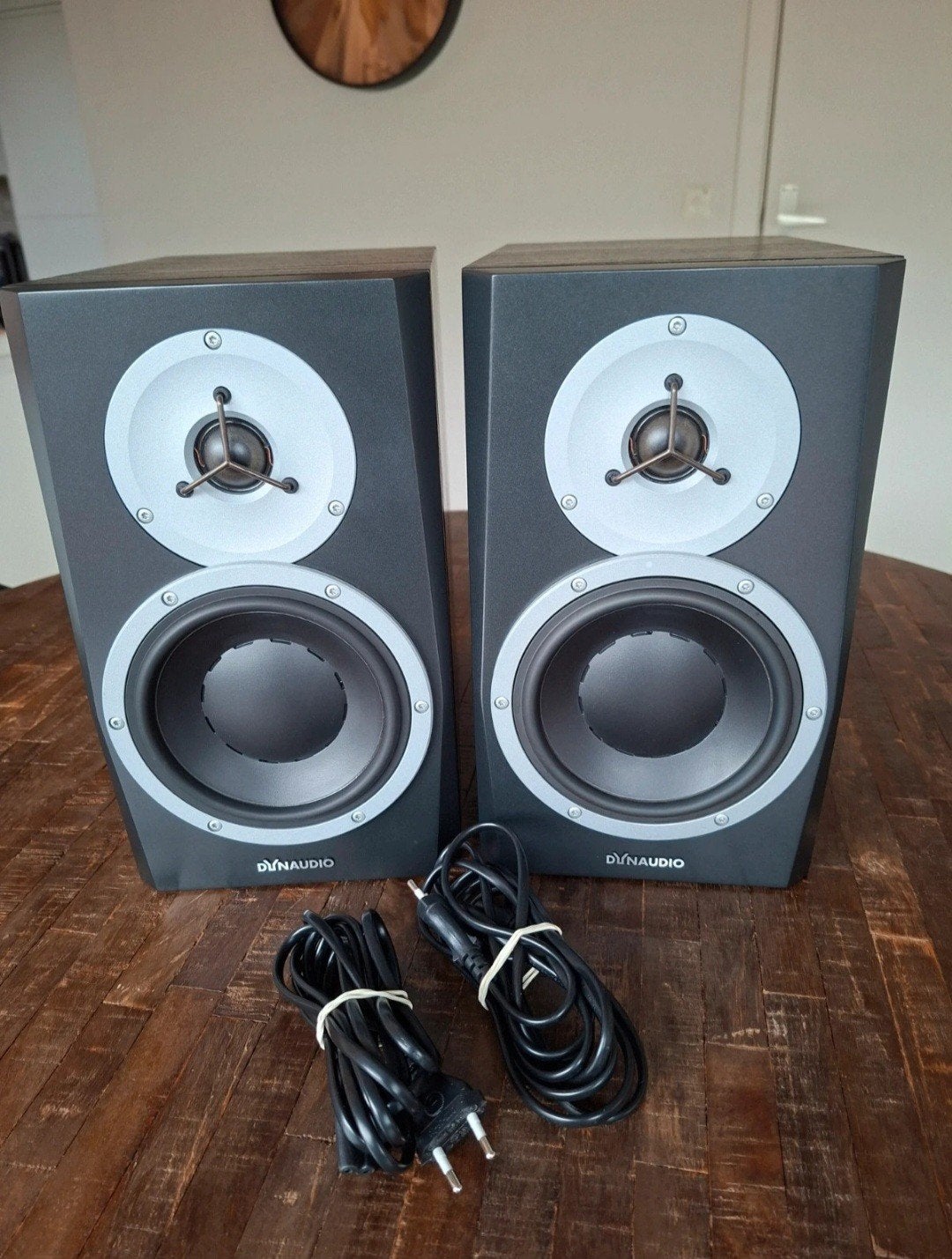 Moniteurs de studio Dynaudio BM5 MKIII, TV, Hi-fi & Vidéo, Enceintes, Autres marques, Moniteur de studio, 60 à 120 watts, Comme neuf