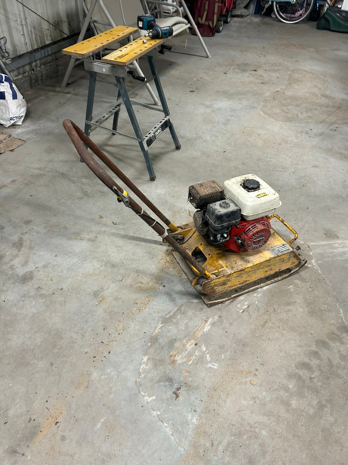 Trilplaat met honda gx 160 motor, Enlèvement, Comme neuf
